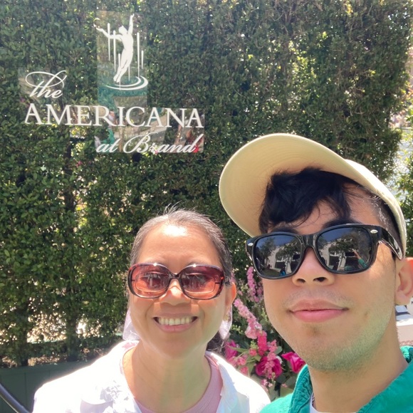 Meet your Posher, Be Inspired Now - Picture 5 of 5